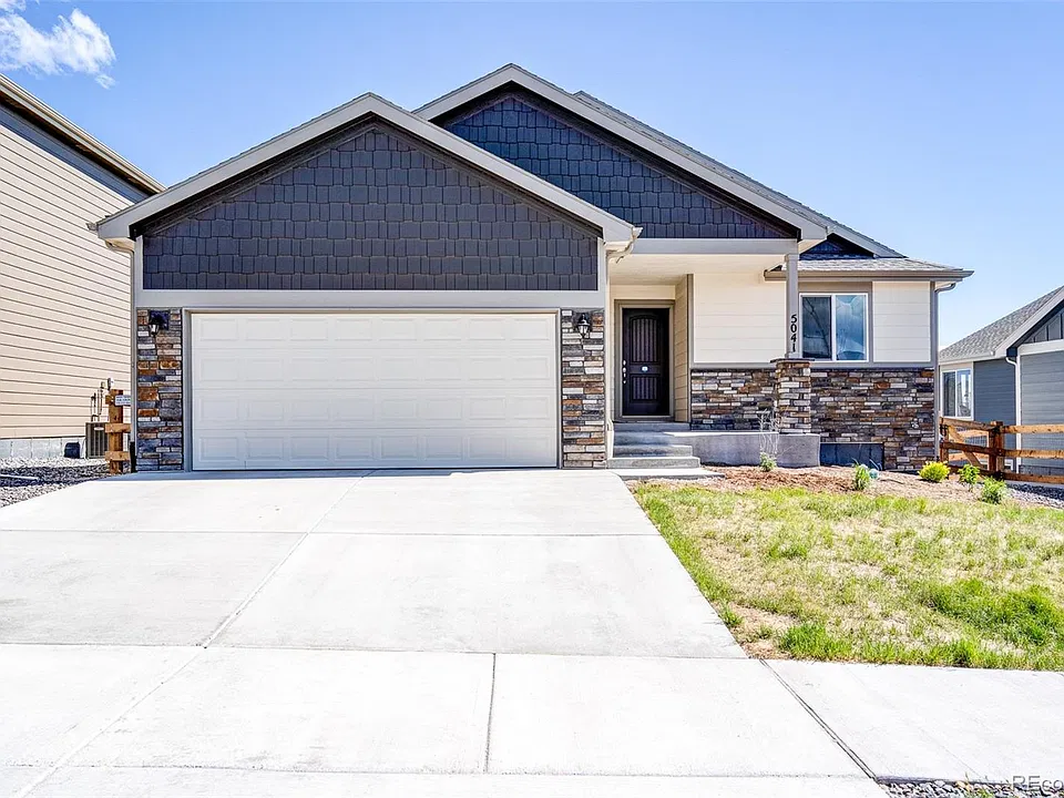 5041 Makalu Dr