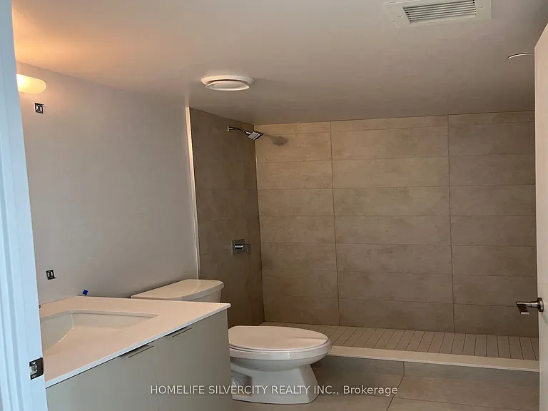 8 Tippett Rd #1205 — Photo 23