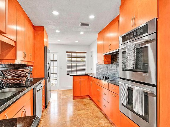 4th image of 1801 E Terra Mar Dr