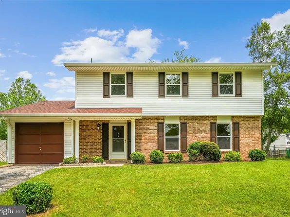 728 Narrowleaf Dr, Upper Marlboro, MD 20774