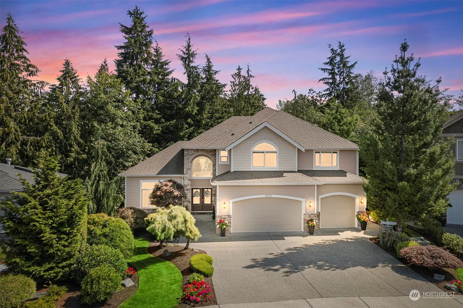 1810 Bakerview Court photo 1