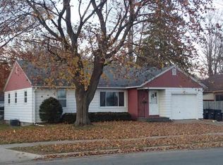 833 E 5th St, Shawano, WI 54166