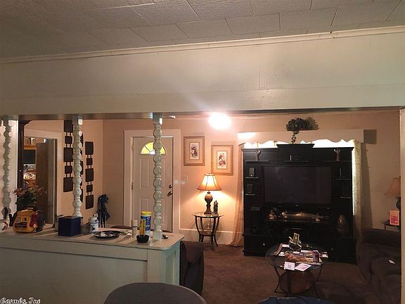 5th image of 717 Garland Ave