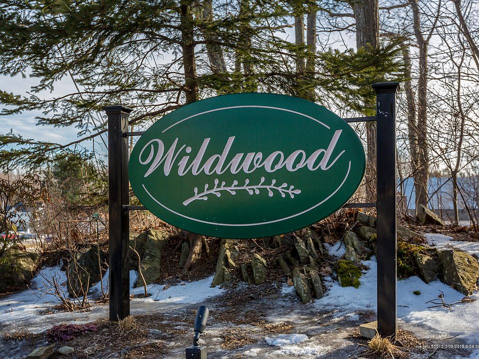 1st image of 13 Wildwood Dr #13