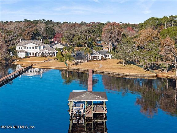 3rd image of 6215 WEST SHORES Road