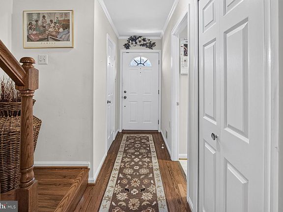 3rd image of 12517 Manchester Way