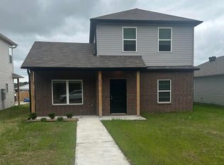 10225 Paul Eells Dr, North Little Rock, AR 72113
