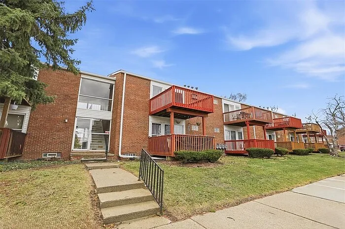1 bed, 1.0 bath, 600 sqft, $1,125 — Photo 1