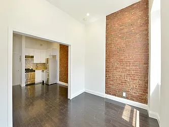 Rented by Cooper & Cooper Real Estate