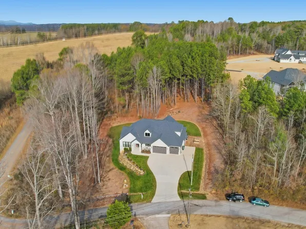 294 Lyman Lake Rd, Lyman, SC 29365