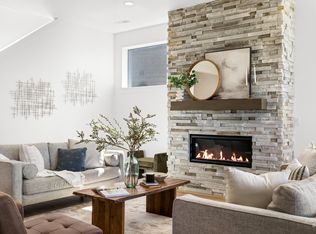 7649 W Whisper Ridge Dr, Meridian, ID 83646