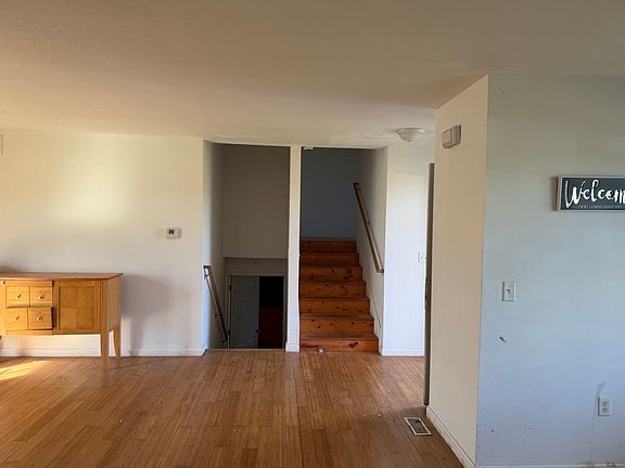 5th image of 501 Travis Dr