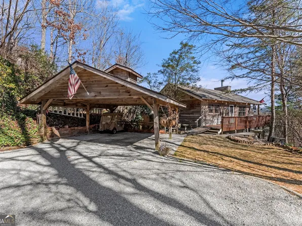44 Cessna Ln, Rabun Gap, GA 30568