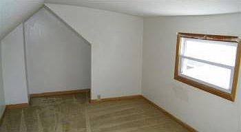 5th image of 499 Tenney Ave