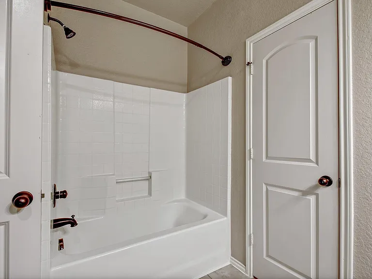 573 Creekside Cir #573 — Photo 21