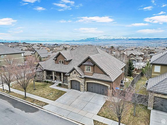 4th image of 2073 W Shadow Wood Dr