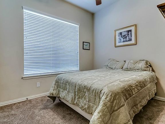 5th image of 805 Lovebird Ln
