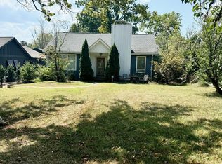 4403 Harding Pl, Nashville, TN 37205