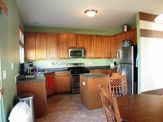 1st image of 1584 W Turtle Creek Ln