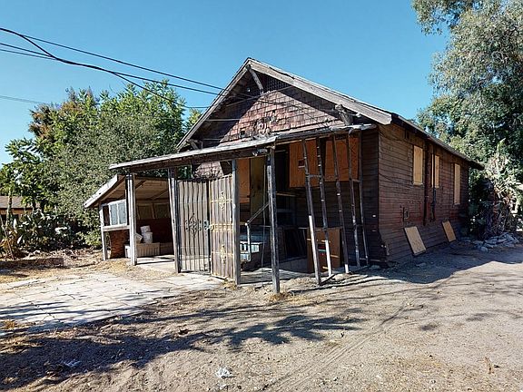 4th image of 3368 Glenrose Ave