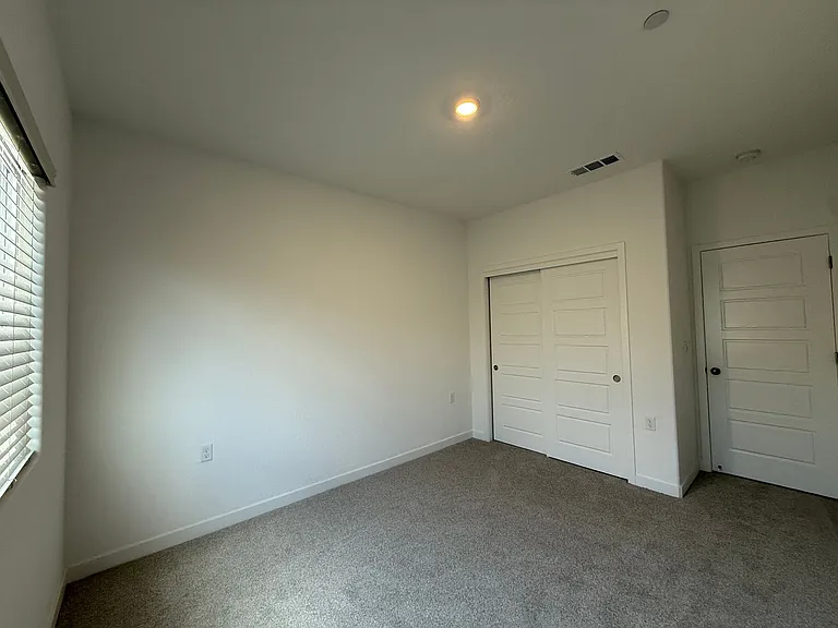 1036 Fruitwood Ave — Photo 29