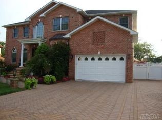 988 Little Neck Ave, Bellmore, NY 11710