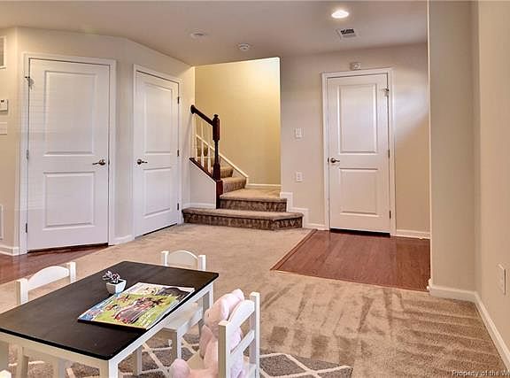 4th image of 8409 Taverns Ln #8409
