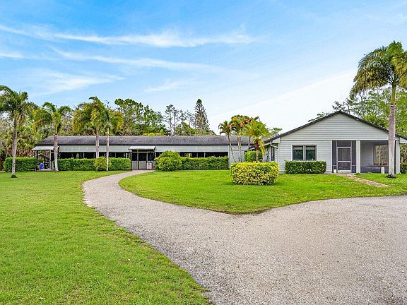 3rd image of 2741 Buck Ridge Trail