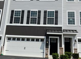 9 Autumn Park Blvd, Medford, NJ 08055