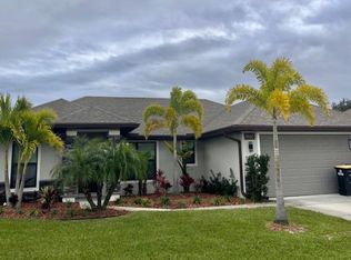 1960 Gloria Cir NE, Palm Bay, FL 32905