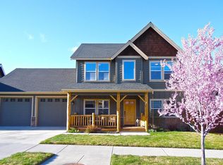 20640 NE Blanca Dr, Bend, OR 97701