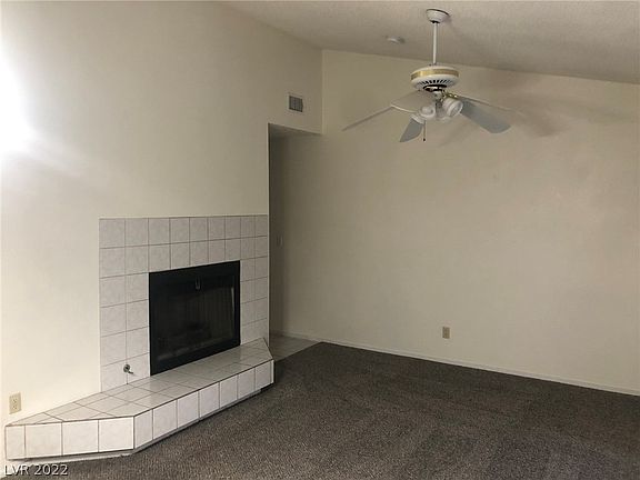 5th image of 1763 Yellowwood Dr