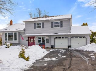 30 Ottowa Rd S, Marlboro, NJ 07746