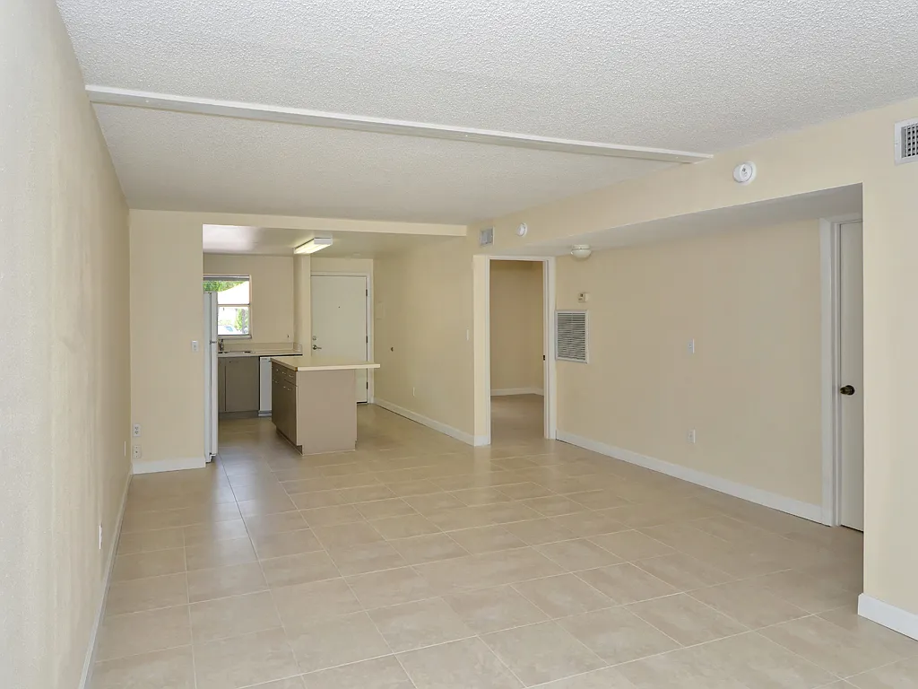 1250 2nd Street - 205 — Photo 3