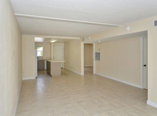 1250 2nd St APT 208, Sarasota, FL 34236