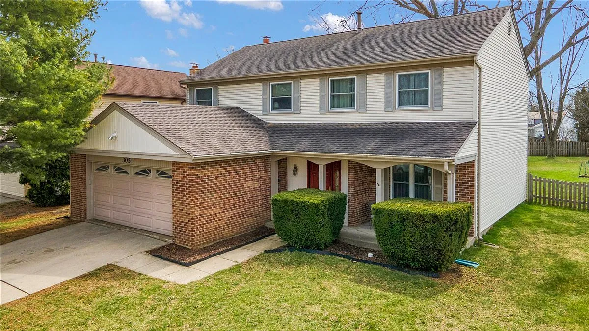 305 Abbey Ln photo 1