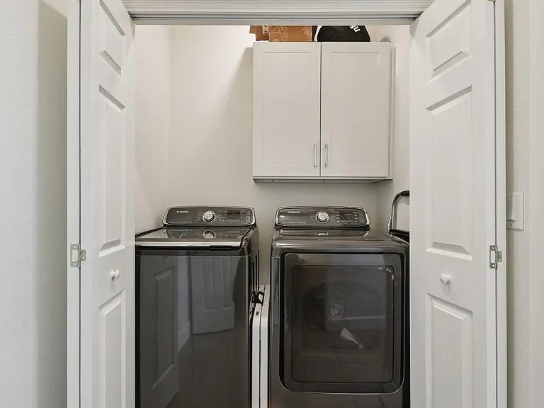 4001 Red River St #4 — Photo 11