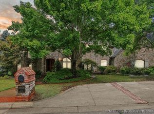 9606 S Knoxville Ave, Tulsa, OK 74137