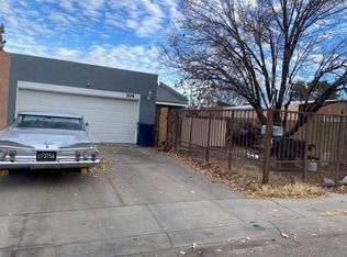 304 Colonial Ave SW, Los Lunas, NM 87031