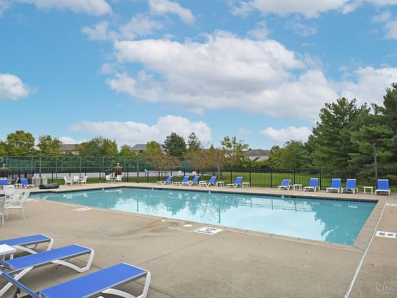 4th image of 4556 Creekrun Dr