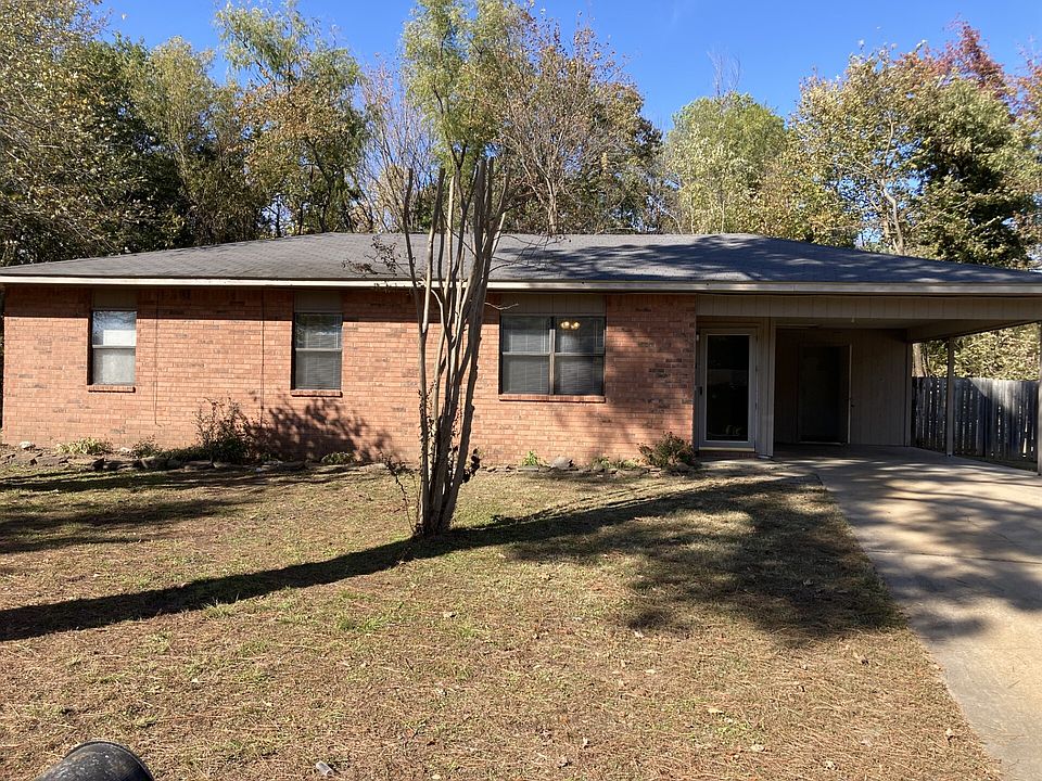 1st image of 1207 N 28th Pl