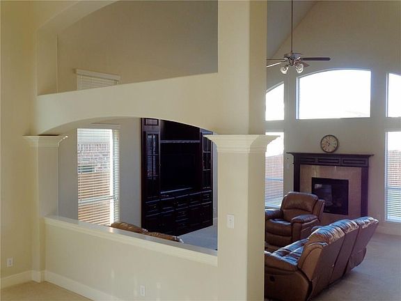 4th image of 10318 Sandbar Dr