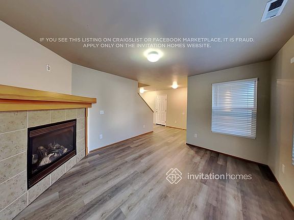 4th image of 18530 94th Ave E
