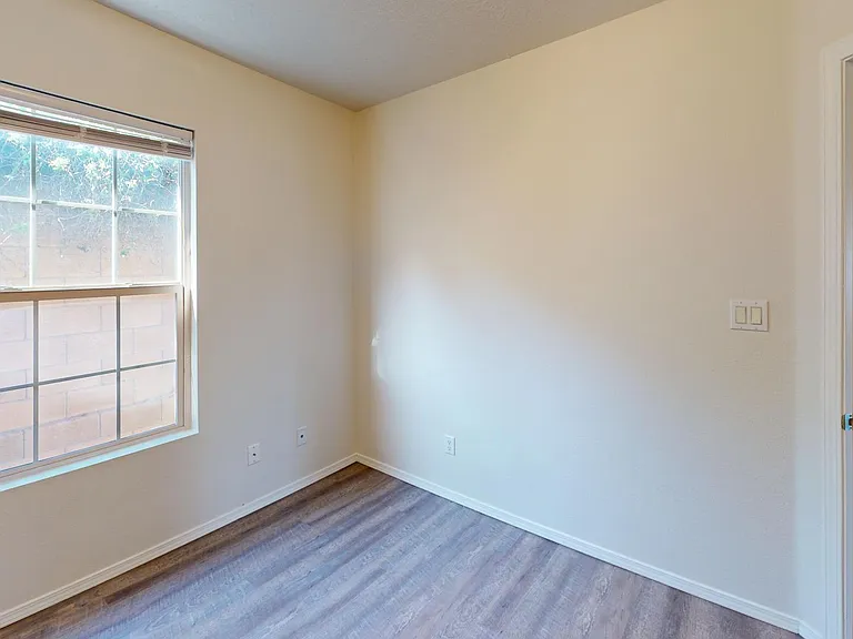 6812 Glenturret Way NE — Photo 13