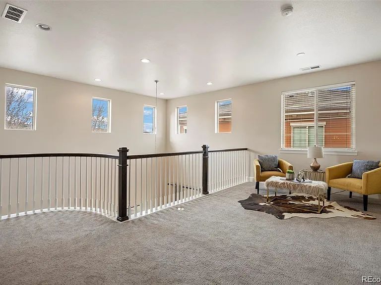 10659 Montecito Dr — Photo 21