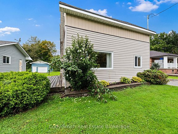 5th image of 62 Osborne St