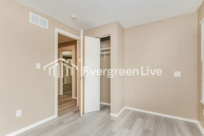 5512 Shady Oak St — Photo 13