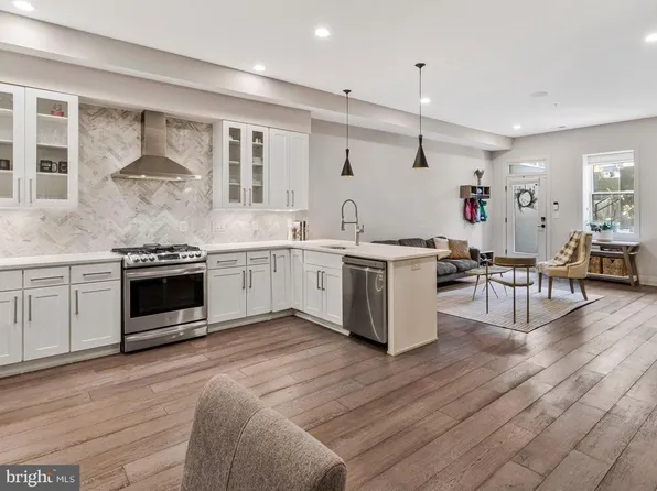 3217 Warder St NW Unit 1, Washington, DC 20010