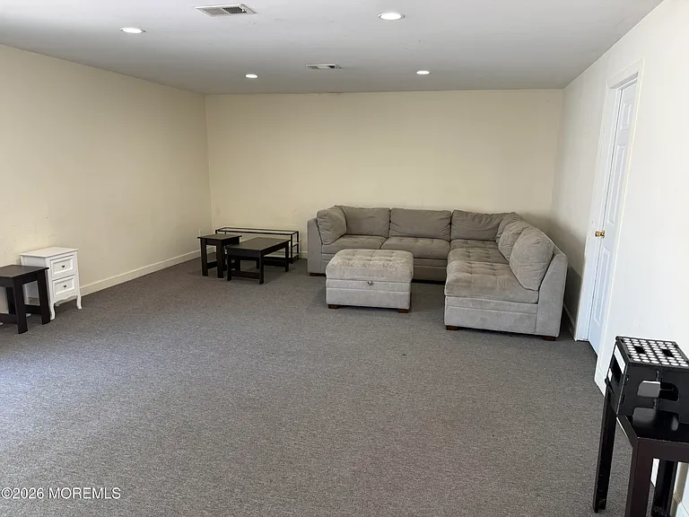 191 Norgrove Ave — Photo 5