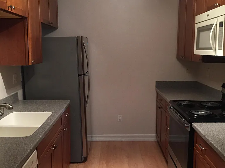 7872 Camino Kiosco — Photo 3